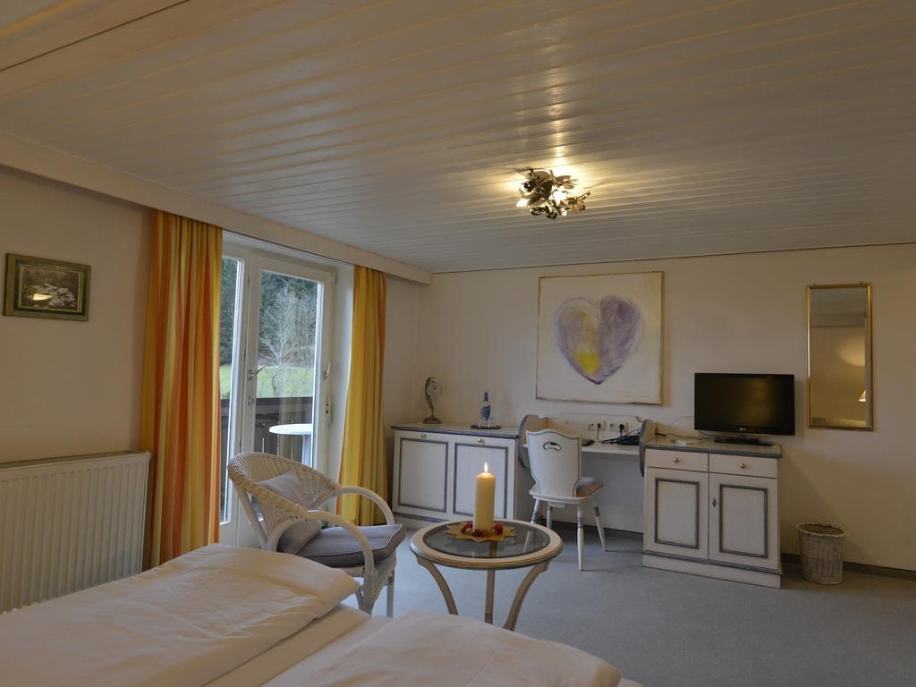 Landhaus Kennerknecht Kur Und Ferien Hotel Oberstaufen Quarto foto