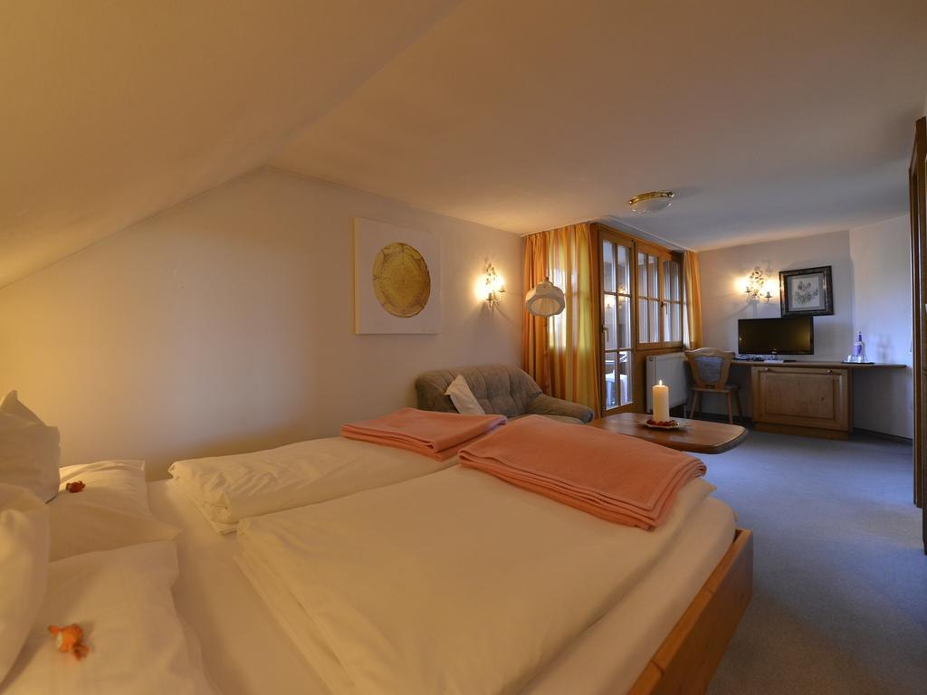 Landhaus Kennerknecht Kur Und Ferien Hotel Oberstaufen Quarto foto
